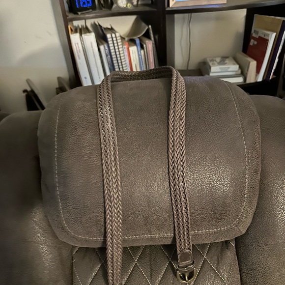 2 women’s belts - Picture 3 of 5